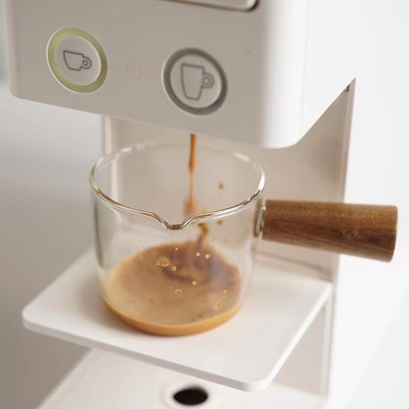 Creative wooden handle small milk cup glass small milk pot sauce saucer wooden handle milk pot mini seasoning dip dish coffee utensil