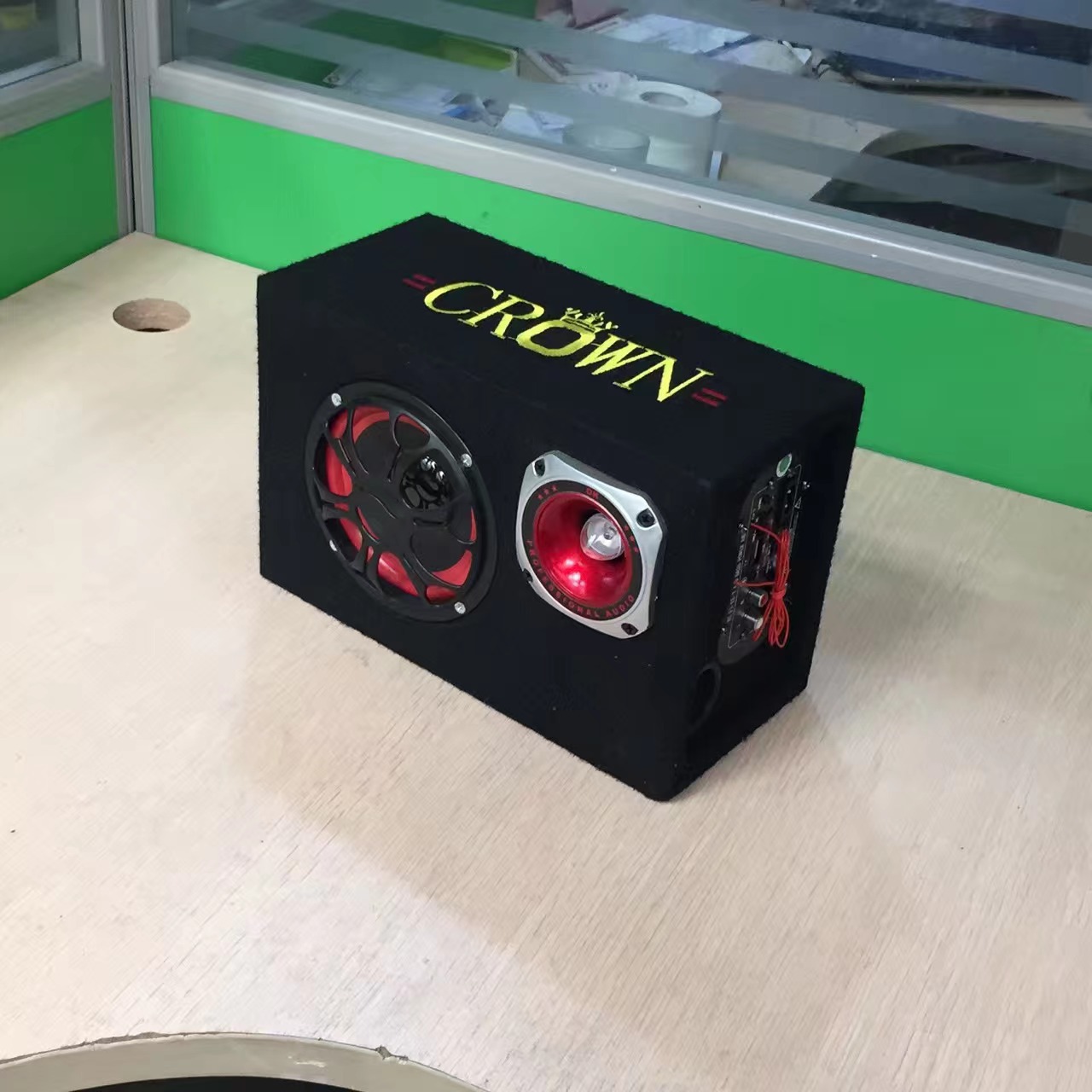 Производитель автомобильного сабвуфера квадратный 12V220V аудио с Bluetooth мощный Bluetooth динамик