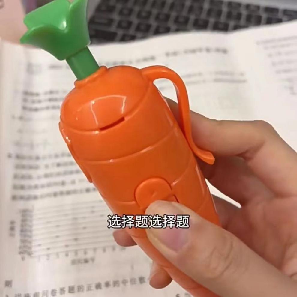 Little Red Book's Same Cute Carrot Recorder, Student-Specific Internet Celebrity Toy Ballpoint Pen, Compact Recorder