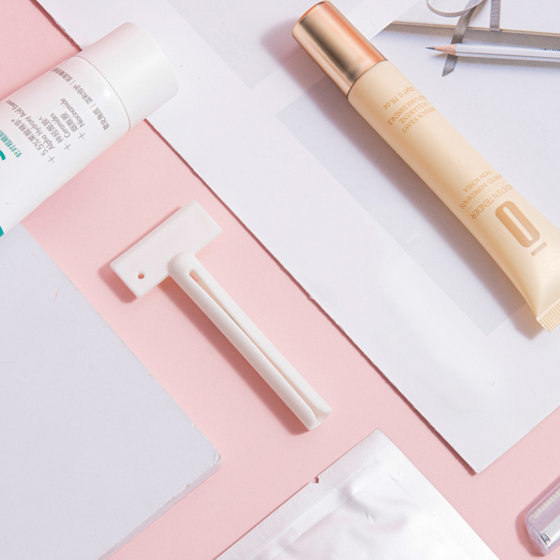 Factory Direct supply nail-free glue extruder simple toothpaste tube plastic manual tail rolling device multifunctional squeezer