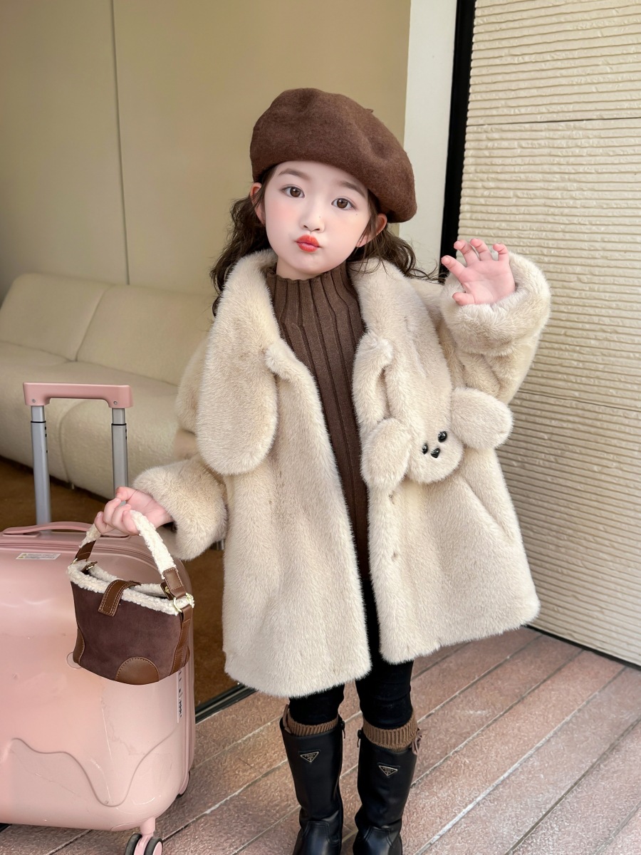 Children's Fur One-piece Coat Girls' Environmentally Friendly Mink Fleece Imitation Fur Coat Winter Little Girl's Warm Woolen Sweater