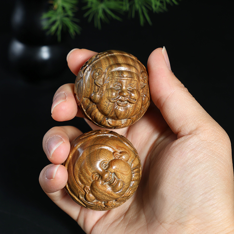 Зеленое сандаловое дерево Фулу двойной ручной мяч из массива дерева маленький бог богатства Будда Майтрейя сандаловое ручное изделие мяч для здоровья фитнеса