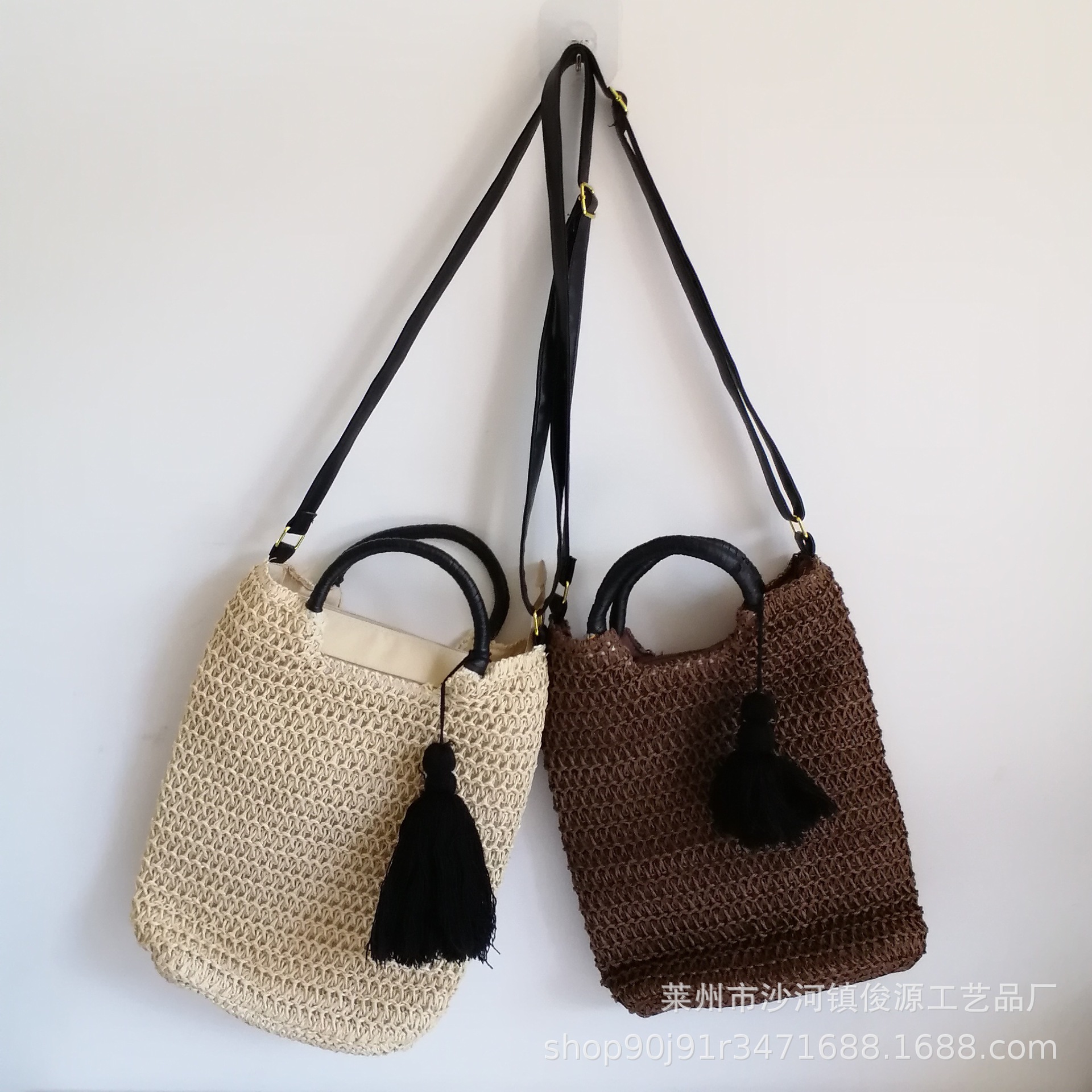 New crochet mechanism cloth portable straw bag large tassel wool tassel shoulder crossbody casual women's bag