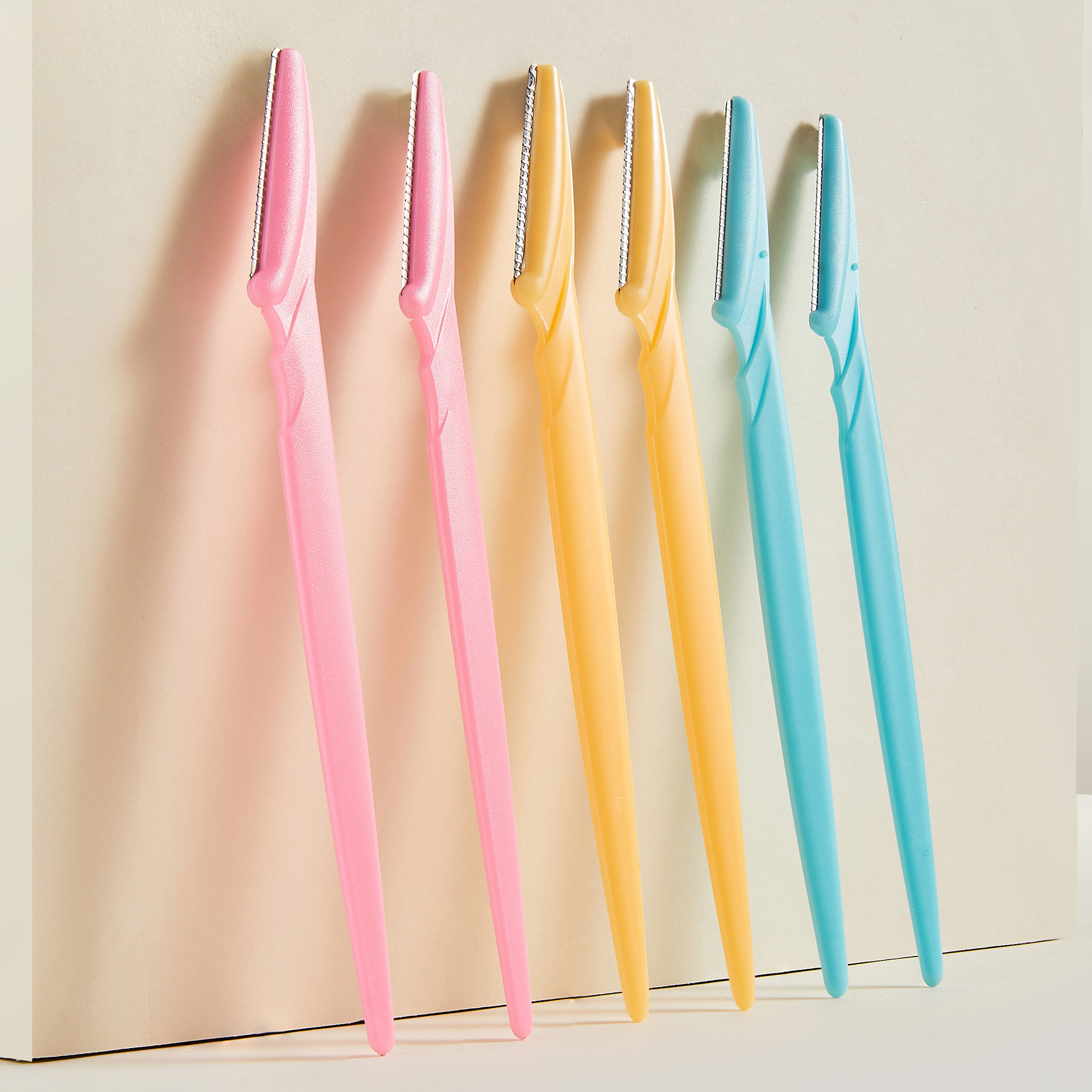 Factory eyebrow trimming knife stainless steel eyebrow shaving knife professional eyebrow shaving blade for beginners makeup artist eyebrow shaving tool