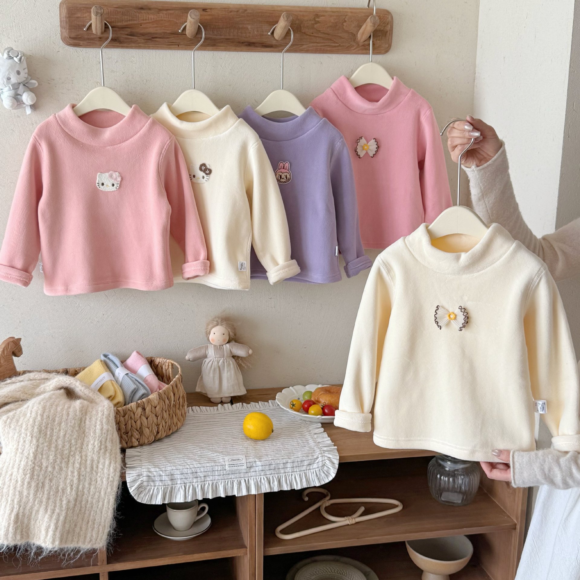 Детский базовый слой осень и зима флисовый бесшовный мультяшный универсальный топ для мальчиков и девочек с круглым вырезом толстый длинный рукав детская одежда