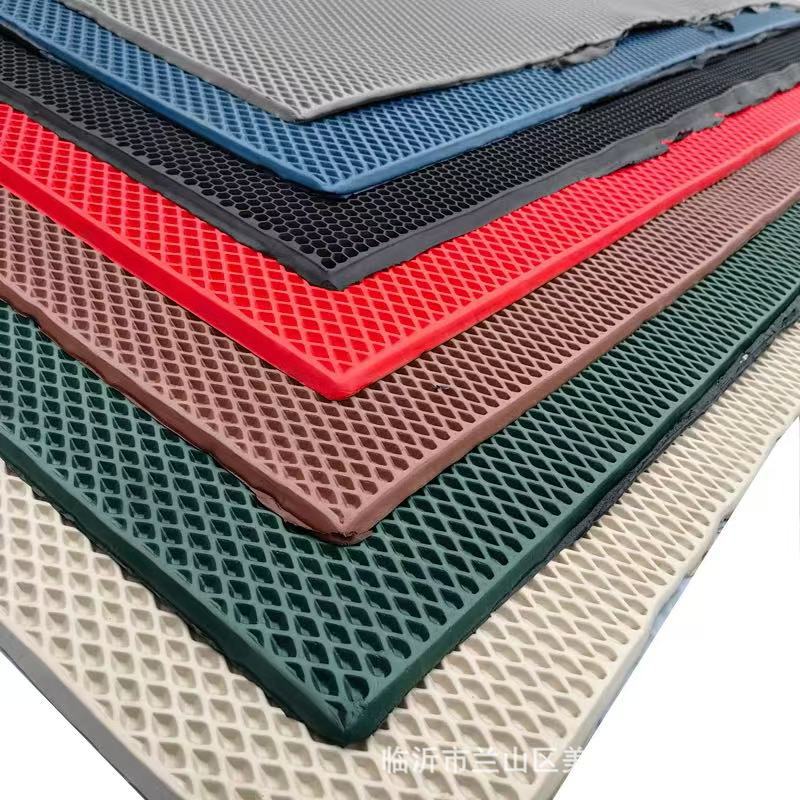 Материал EVA для коврика в салон автомобиля, 10 мм, перфорированный, 4 квадратных листа EVA