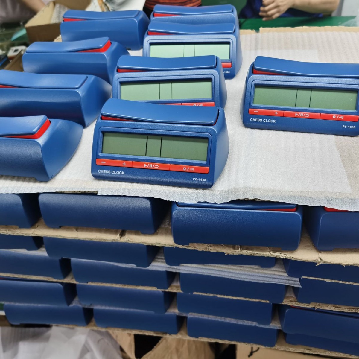 PS-1688 chess clock made by day chasing Chinese chess go chess Chess game timer clock