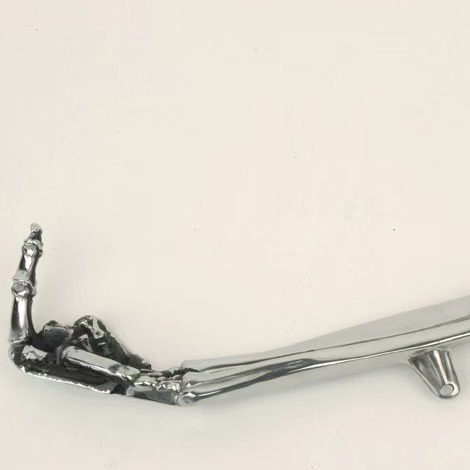 Cross-border New Creative Metal Motorcycle Bracket Motorcycle Kicksticks Funny Middle Finger