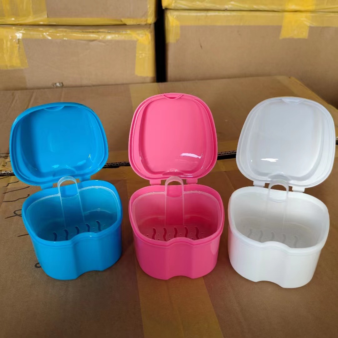 Apple-type denture box braces holder cleaning box corrector denture soaking cleaning box with strainer storage box