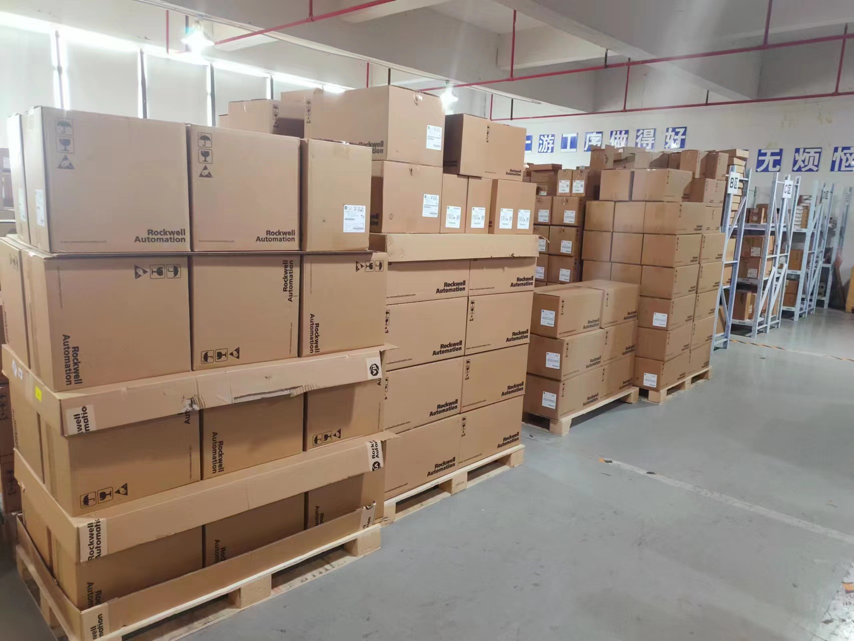 Brand new original AB inverter 22DD1P4N104 (non-real price) 22D-D1P4N104 series PF40P