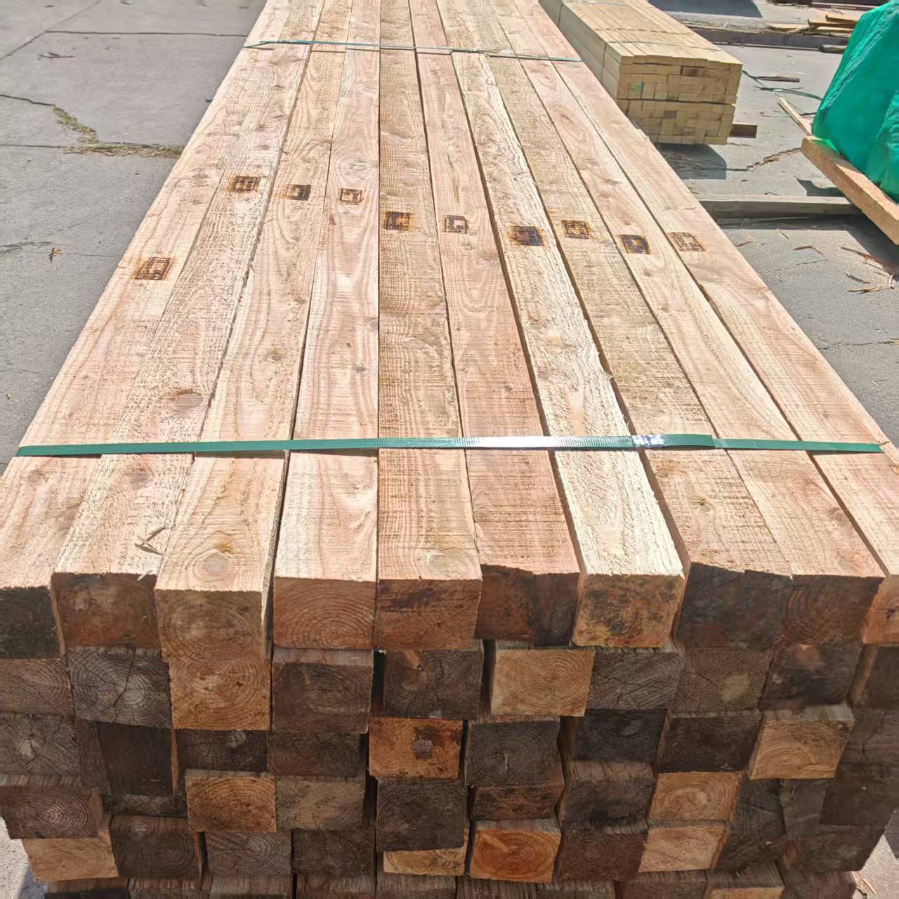 Fumigation of Wood Squares, Fumigation of Larch Wood Squares, Construction Site Infrastructure Wood, Support Templates, Square Wood Strips, Infrastructure Railway Tracks