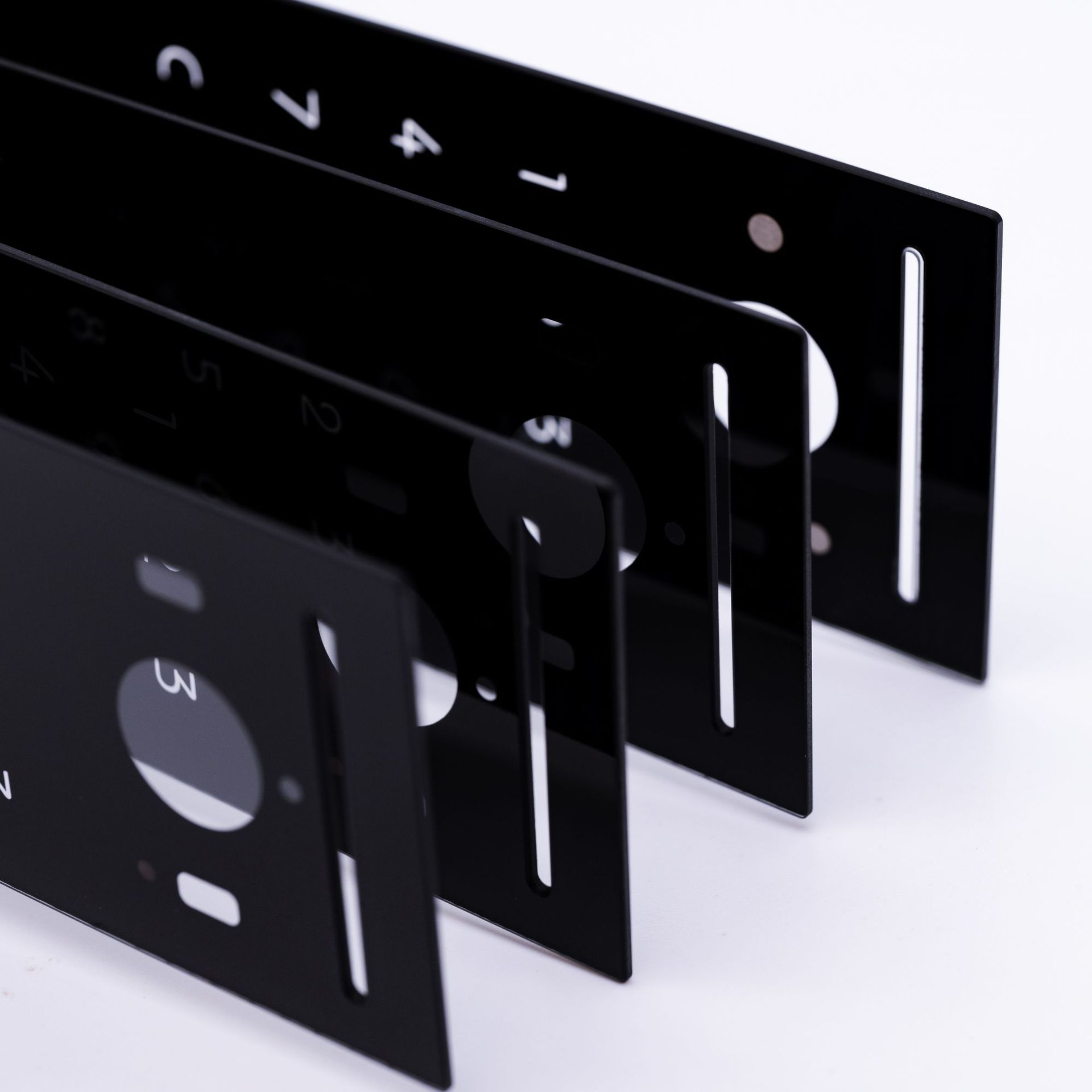 3.5inch Outdoor Touch Screen Tempered Glass Cover Industrial Access Control Equipment Smart Furniture Durable Weather Resistant