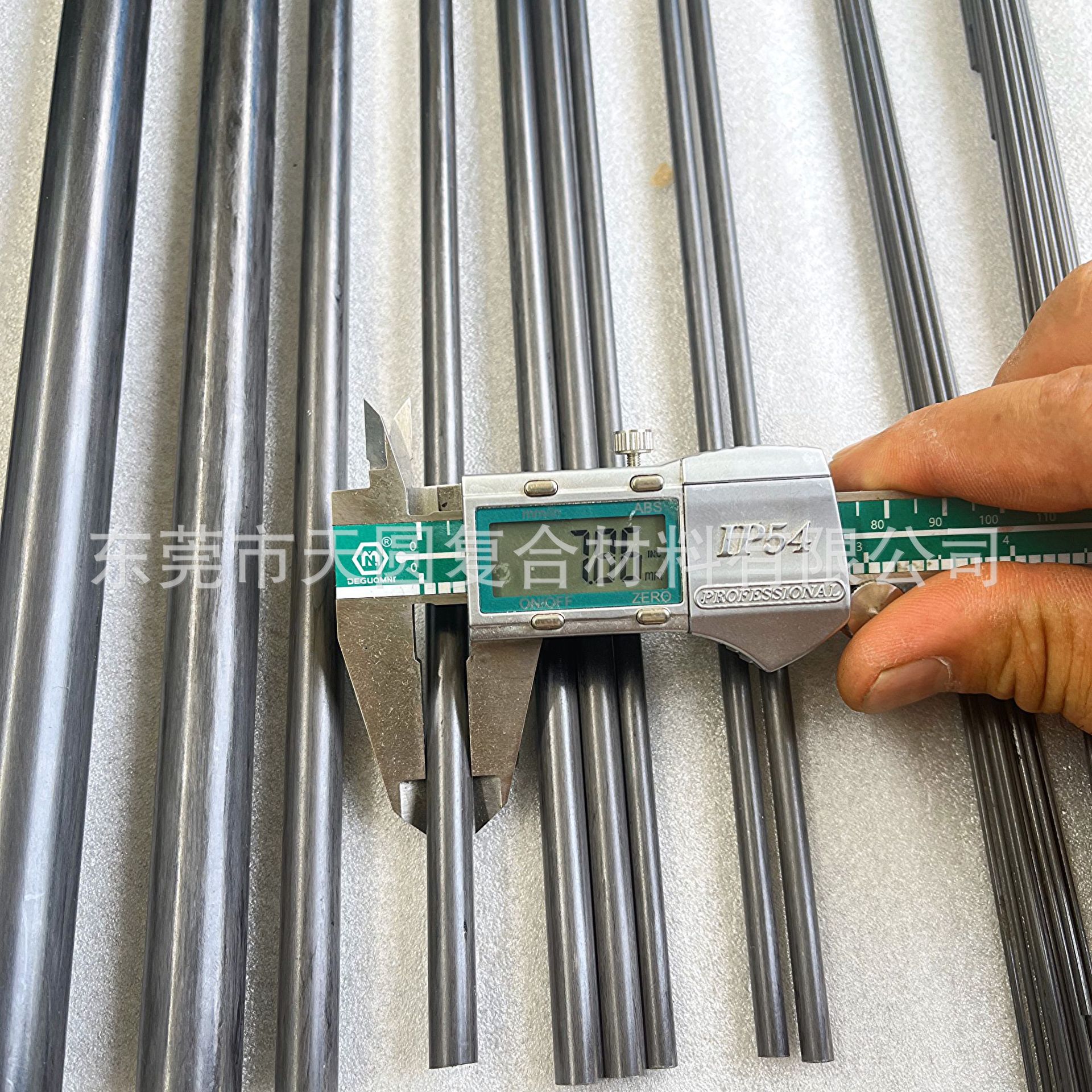 Factory Wholesale Direct Supply of Sports Equipment Carbon Fiber Rods Full Carbon High Strength Straightness Solid Carbon Fiber Rods Wholesale