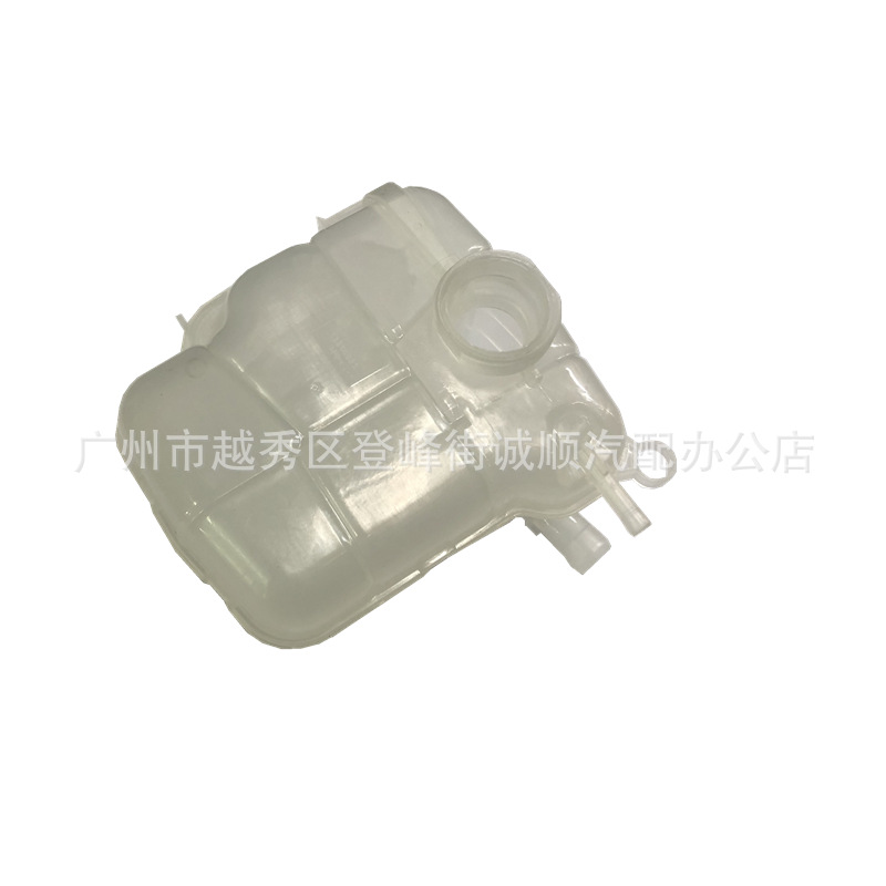 13256823 Is Suitable for Chevrolet Cruze Auxiliary Water Kettle Cross-Border Auto Parts Opel 13393368 Walkshael