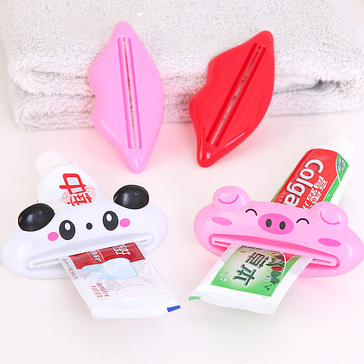 3C02 Creative Cartoon Animal Shape Toothpaste Squeezer Korean Lazy Cosmetic Facial Cleanser Squeezer 20g