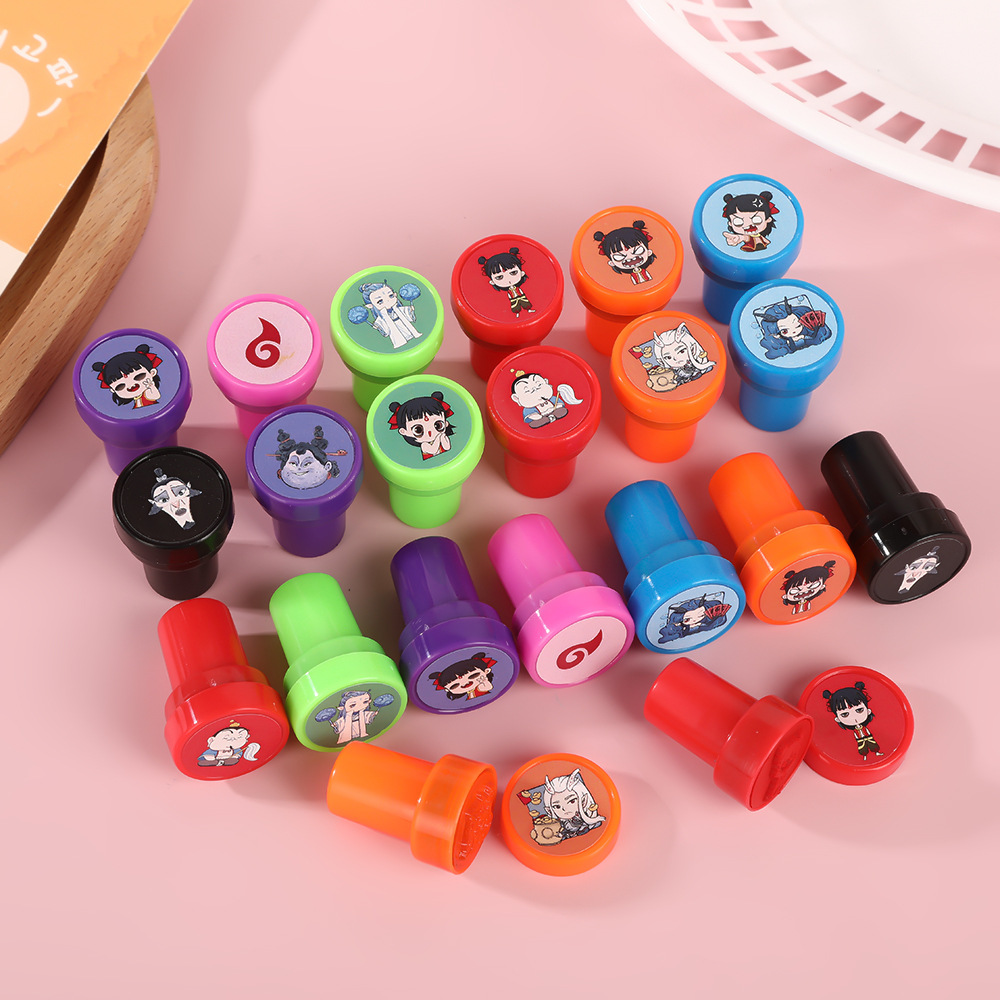 The Devil Child Comes to the World with Cartoon Seal Movie Animation Cute Seal Kindergarten Rewards Children's Toys Small Seal