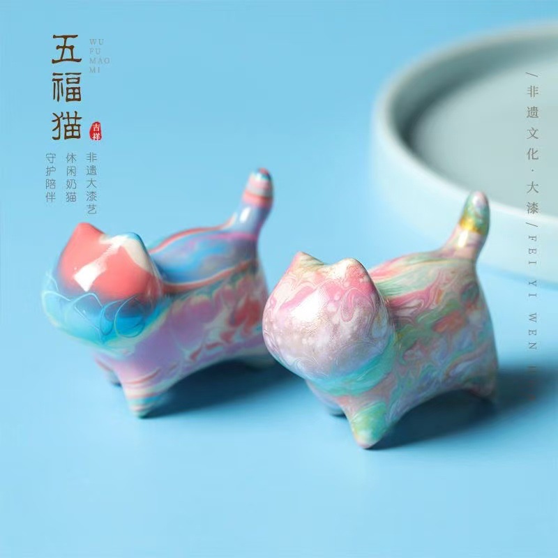 Inherited Craftsmanship Lacquer Cat Figurine New Year's National Trend Gift Desktop Car Hanging Ornament DIY Cultural Toy