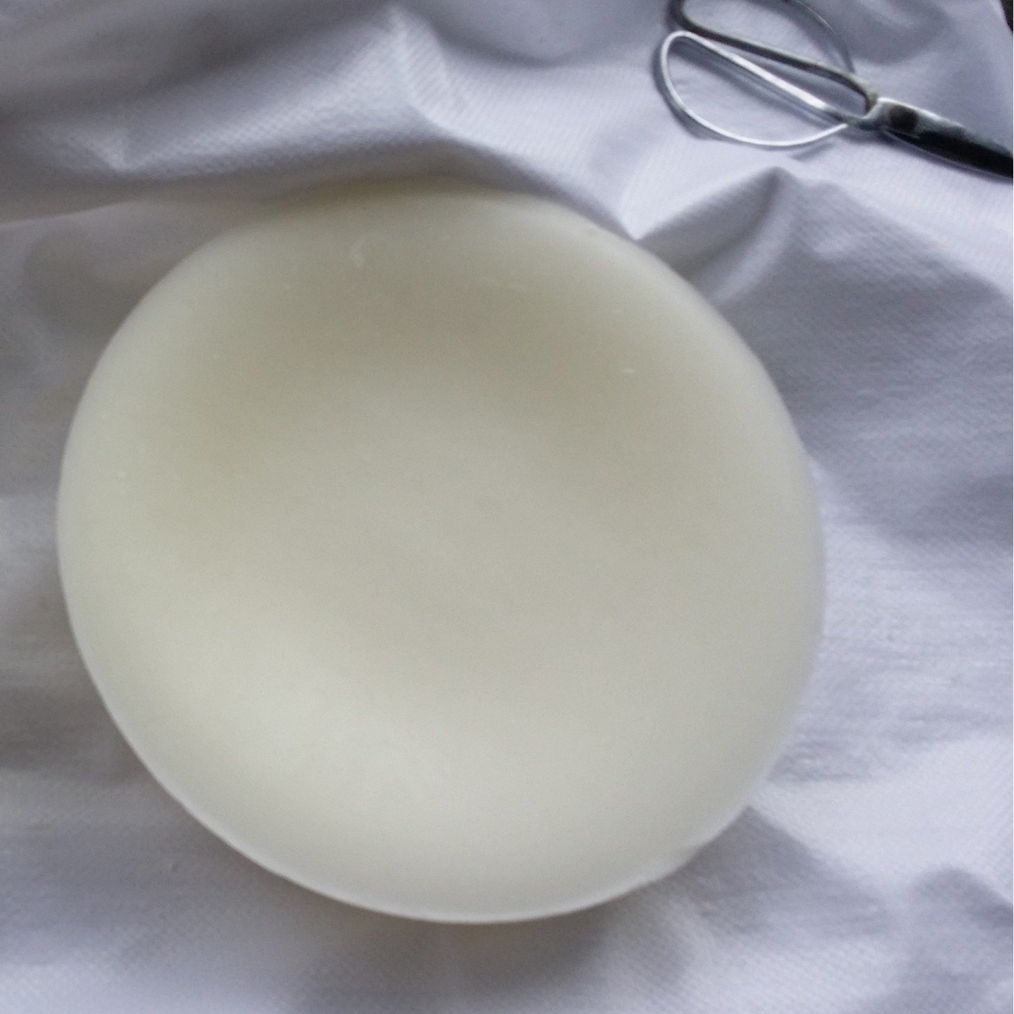 Synthetic Sichuan Wax Is Mainly Used for Jade Polishing, Leather, and Cosmetics