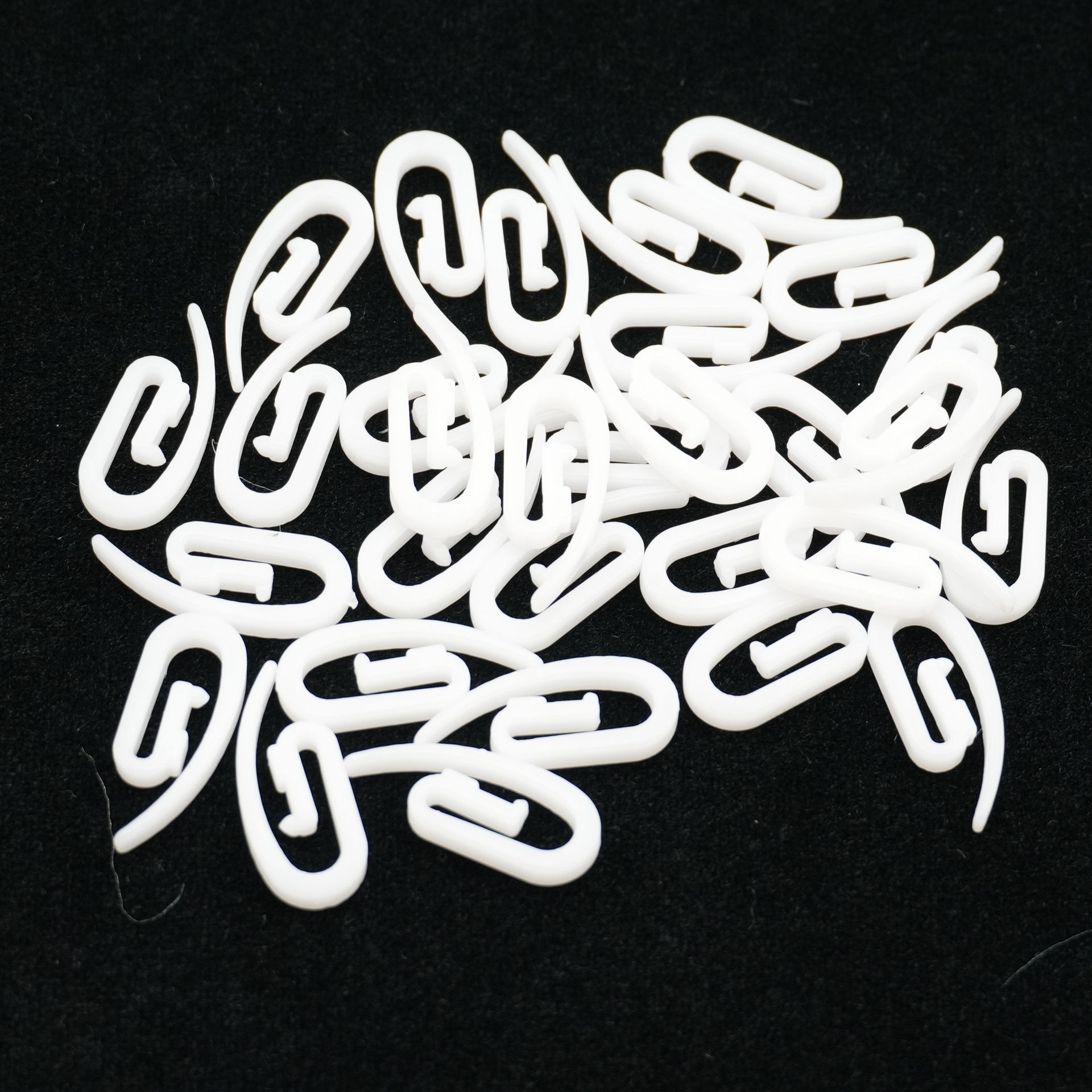 Plastic Hooks for Passenger Bus Curtains, Pointed Hooks, Large Bus Curtain Hooks, Car Sunshade Hooks, Universal Curtain Accessories