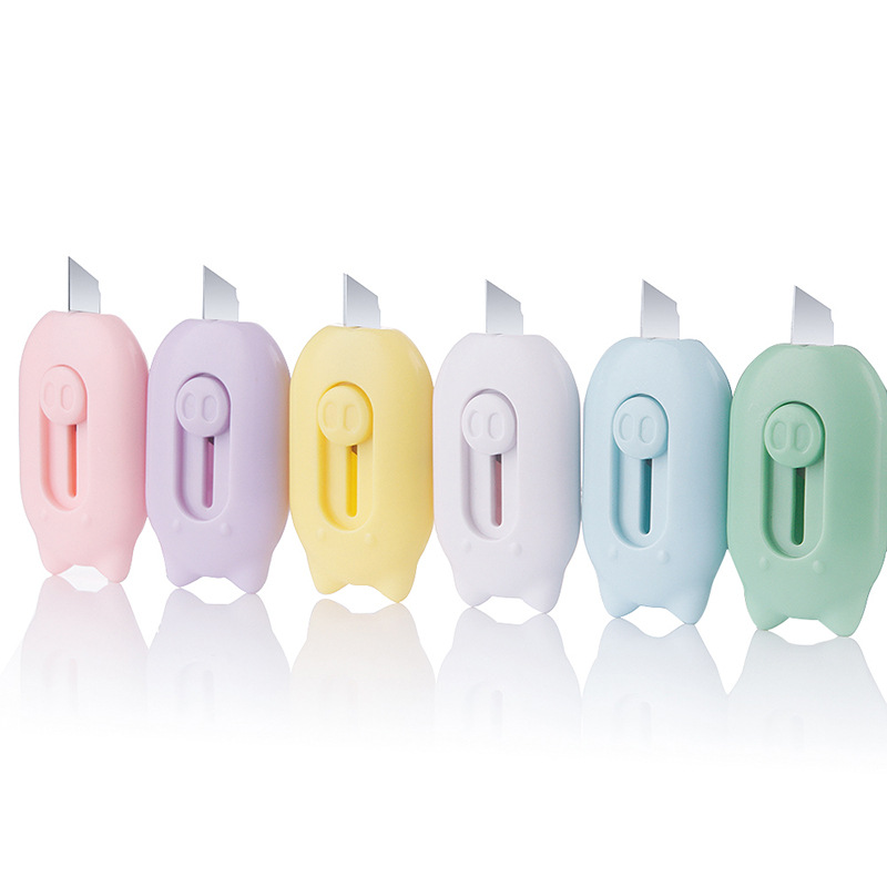 Creative Mini Cartoon Utility Knife, Convenient and High-Looking DIY Handmade Paper Knife, Office Express Box Opener Wholesale