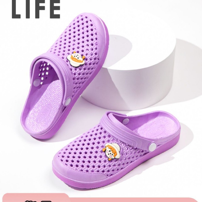 25 Years New Casual Shoes Summer New Outdoor Beach Shoes Breathable Soft Sole Non-slip Bird's Nest Baotou Slippers
