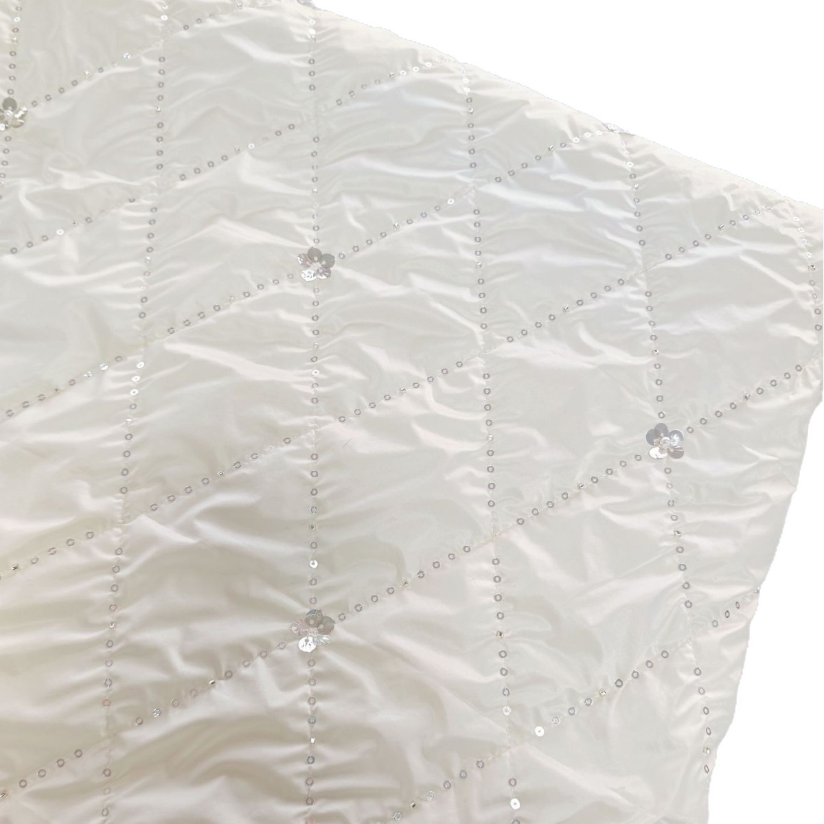 Custom-Made Quilted Cotton Fabric from the Source Quilted Factory, Quilted Cotton Fabric Processing, Custom-Made Sequin Embroidery, Bead Tube Embroidery Bag Fabric