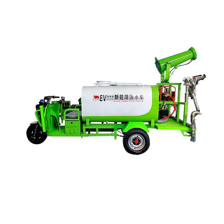 Small Three-Wheel Sprinkler Truck, Tunnel Dust Reduction Spray Truck, Flexible and Water-Saving with Wide Coverage