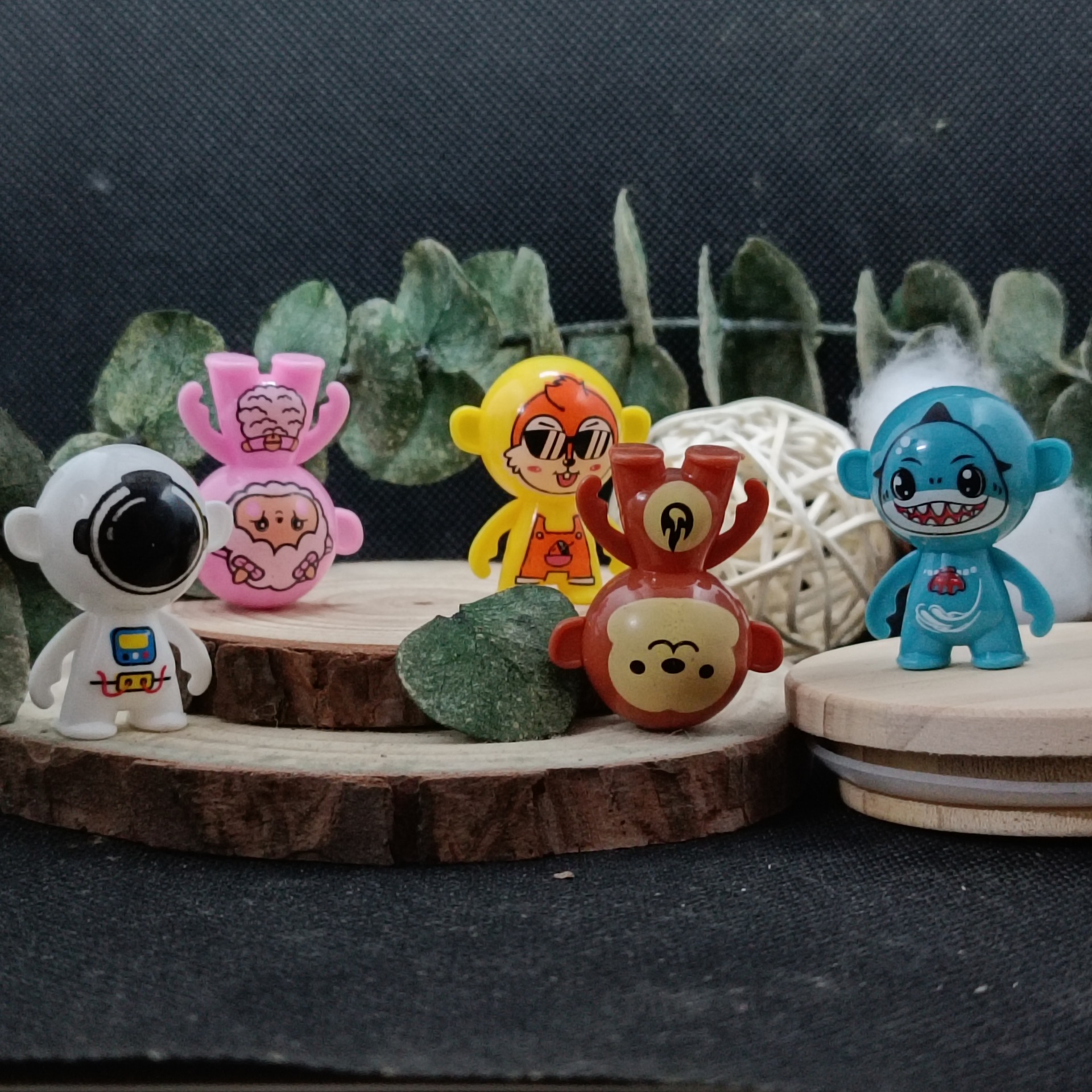 Factory Direct Sales Internet Celebrity Mini Tumbler Little Monkey Educational Desktop Toys Wholesale Street Stall Reward Gifts