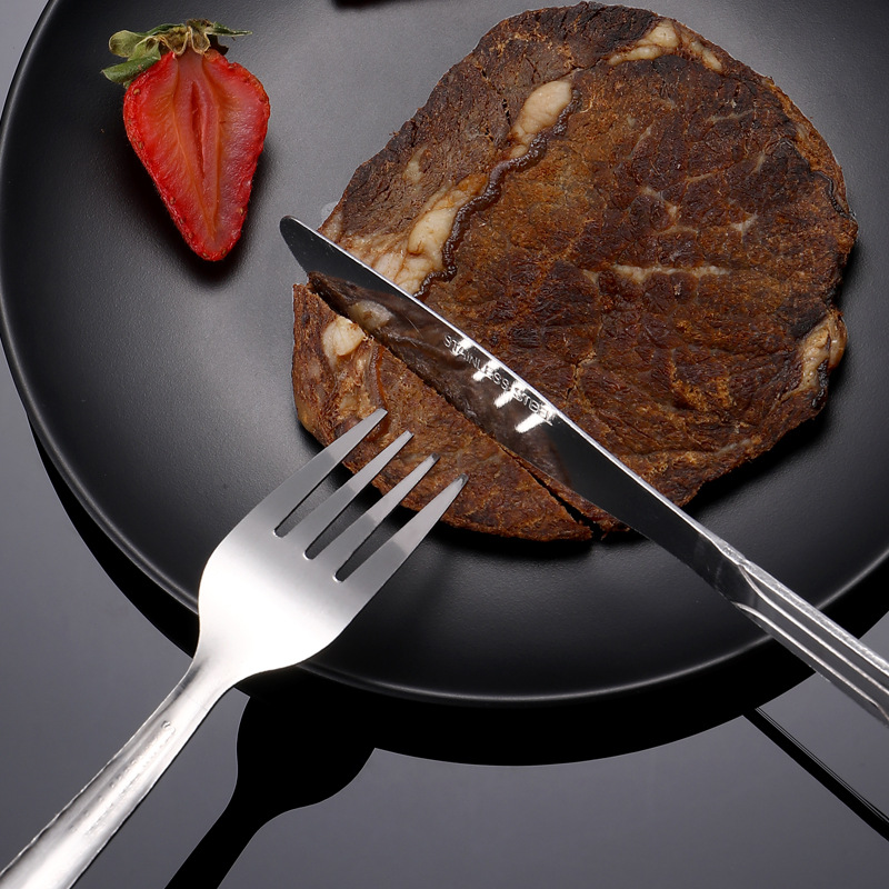 Wholesale creative pattern bead point stainless steel knife and fork spoon 5 piece set steak knife fork spoon hotel tableware set