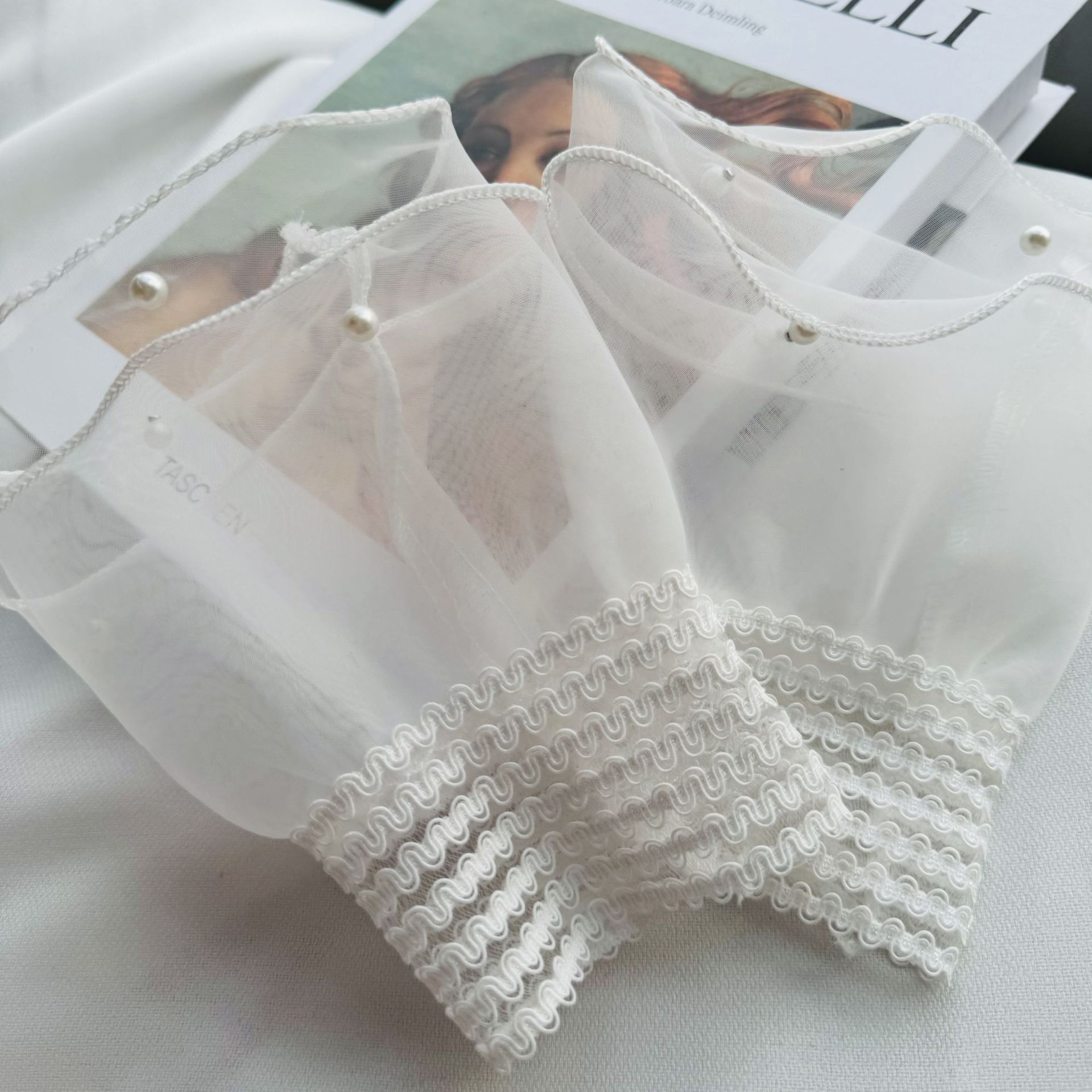 Lace Fake Sleeve Women's Wrist Short Sleeve All-match Mesh Lace Gloves Decorative Sleeve Short Sweater Fake Cuffs