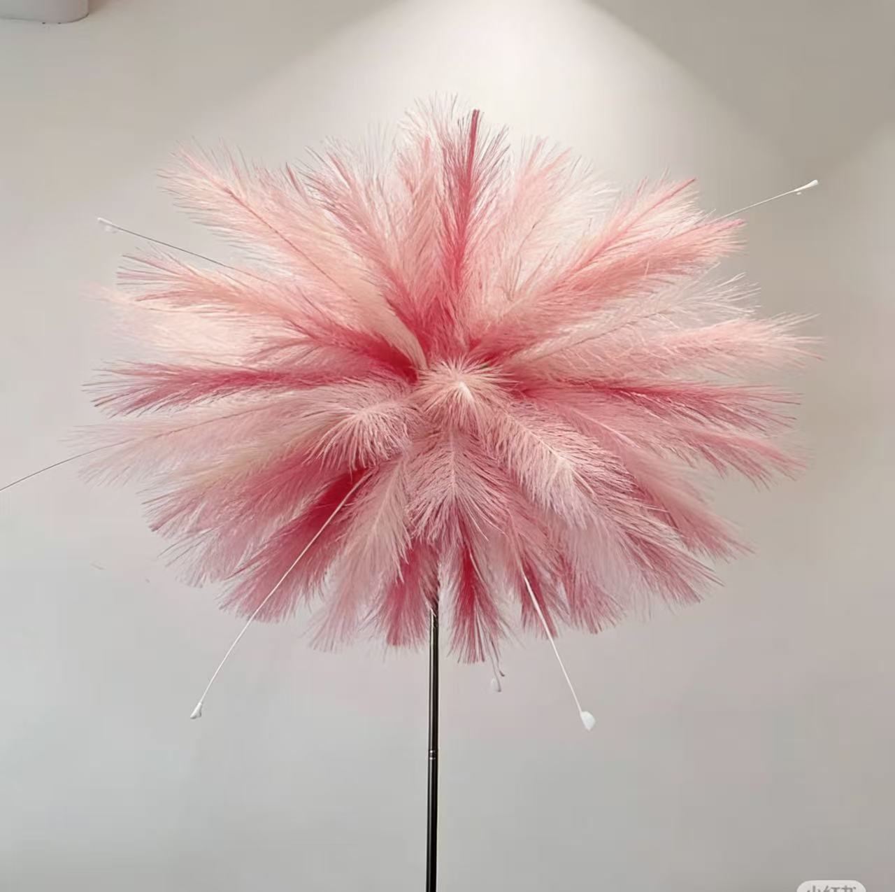 Искусственные цветы из перьев фейерверка, разноцветные для ландшафтного дизайна, розовая павлинья трава фейерверка для использования на улице