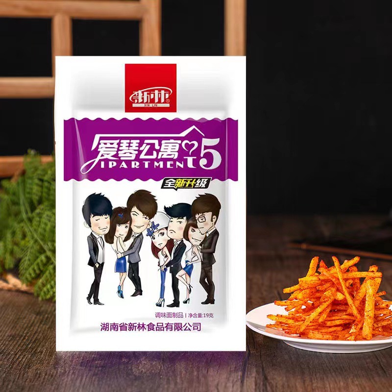 Острые полоски Xinlin Love Apartment, острые закуски из Хунани и Чунцина, оптовая продажа, ностальгические закуски для поколения 80-х