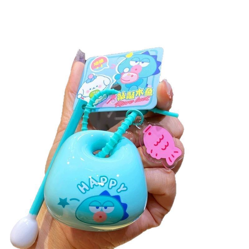 Healing and Decompression Small Wooden Fish Keychain Toy Office Desktop Ornaments Exquisite Children's Toys School Bag Pendant