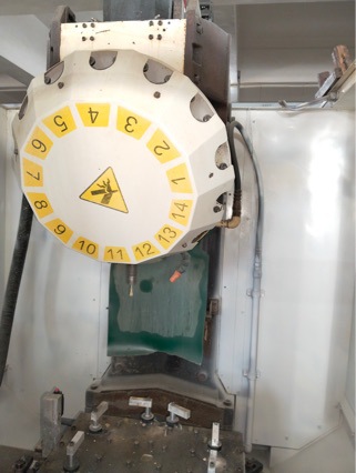 Fanuc Small Yellow Machine Drilling and Tapping Center Fanuc T14 Cnc Machine Tool Fine Machine Condition Second-Hand Equipment Transfer