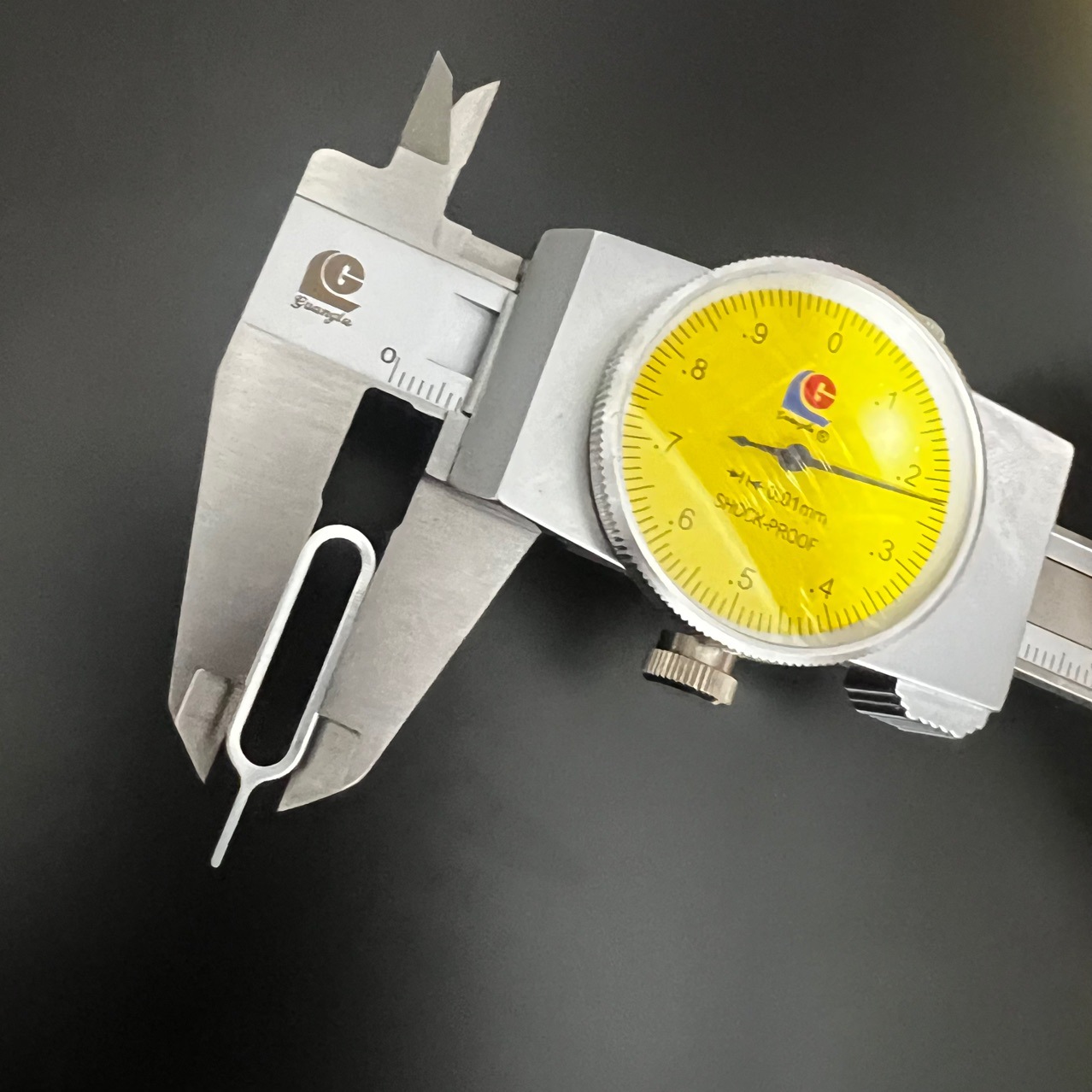 Mobile phone card pick-up pin is suitable for iphone, apple, android mobile phone universal SIM card quick card changer