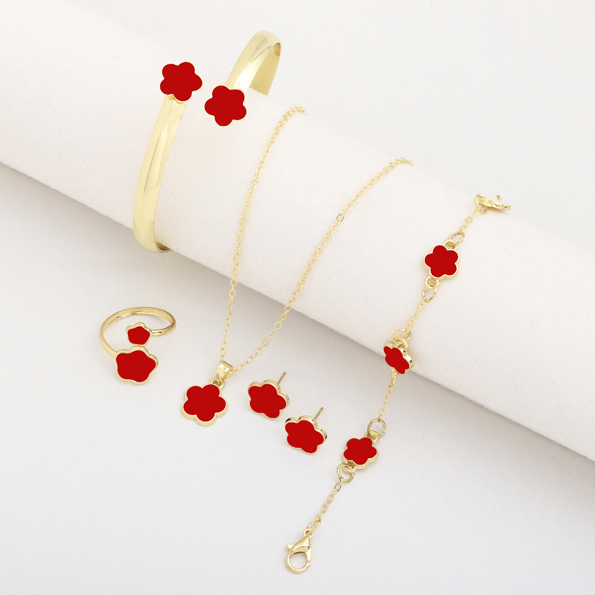 Cross-Border Hot Selling Five-Leaf Clover Jewelry Set for Women, Simple Oil Dripping Lucky Flower Necklace, Versatile Hand Jewelry Earrings 5-Piece Set