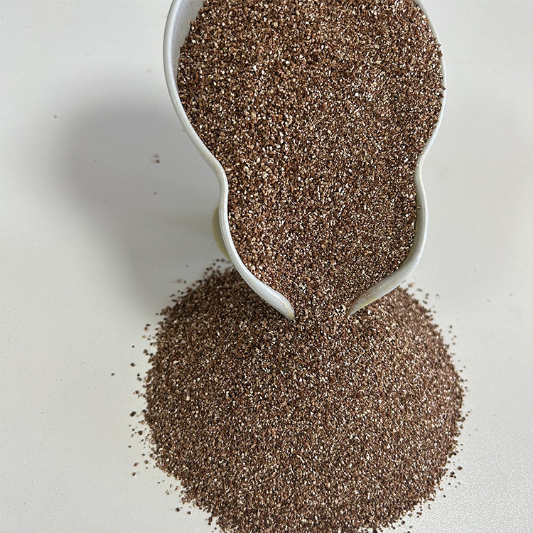 Water and Fertilizer Preservation for Horticultural Fruits and Vegetables Fleshy Green Plant Hydroponic Granules Red Vermiculite Powder 20- 40 Mesh Fireproof Vermiculite