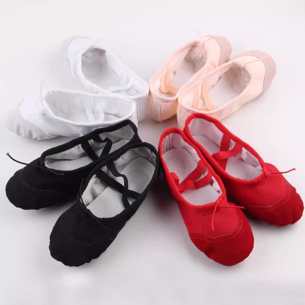 Dance shoes soft bottom dance shoes may 4th old Beijing black cloth shoes high heel ethnic yangko dancing cat claw shoes girls