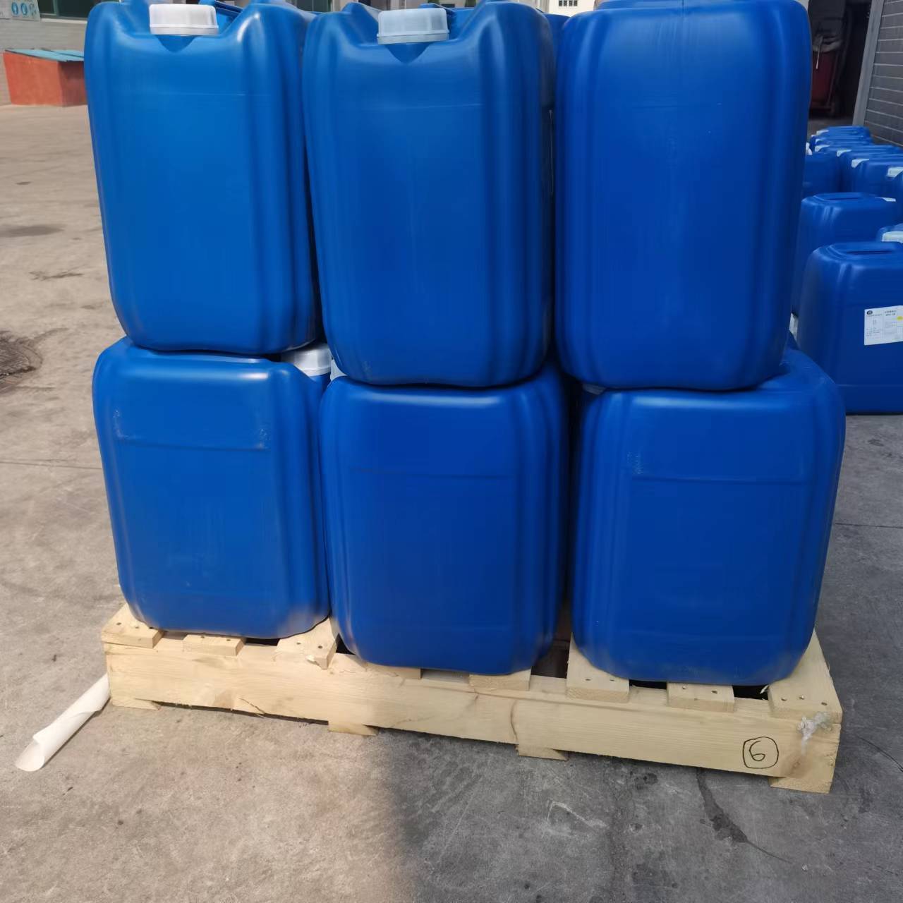 Industrial-Grade Sodium Formate with 85%, 90%, 94%, 99% Acetic Acid Content for Leather Printing and Dyeing Auxiliary Agent