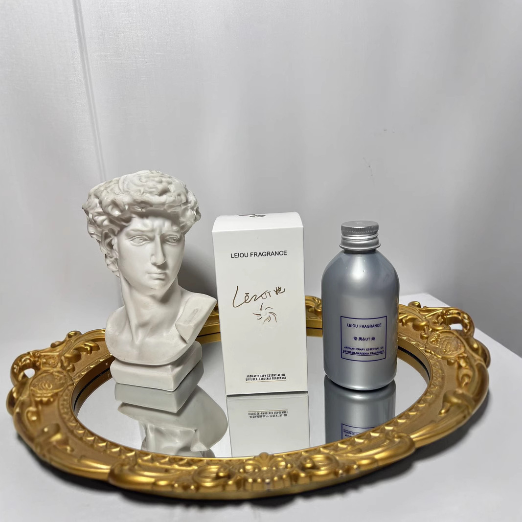 Authentic Ut Her Plant-Based Fragrance Refill Liquid 180ml Thoughtful Gift for Her Natural Plant-Based Fragrance Gardenia