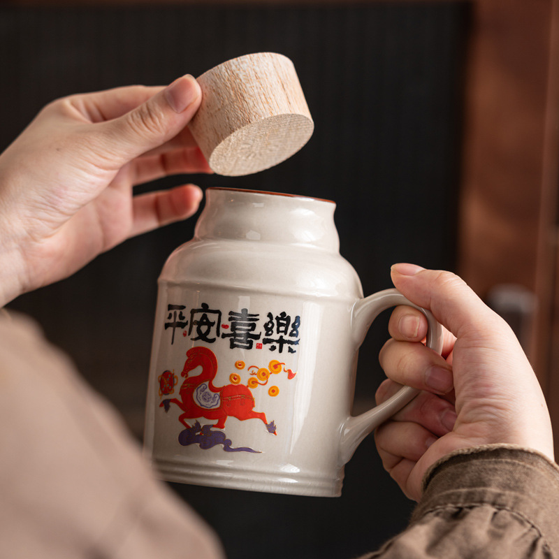 Small Teapot Mug with Lid for Home Use, Large Capacity Ceramic Tea Cup for Brewing, Business Gift