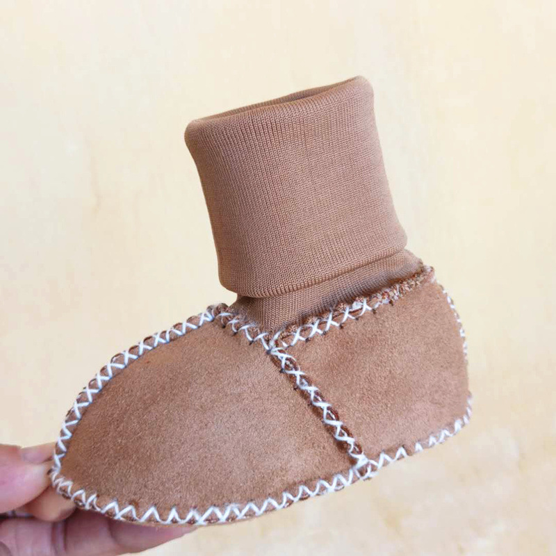 Factory direct autumn and winter fur integrated baby toddler shoes fleece-lined thick terry baby soft bottom cotton shoes and socks