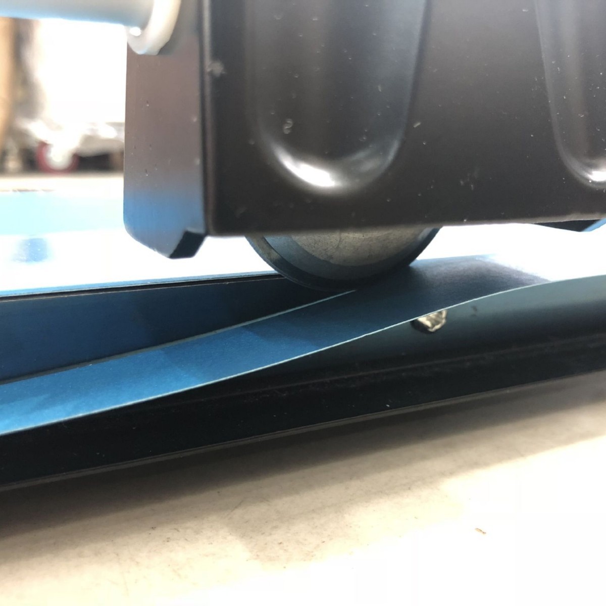 Fangling 24inch Manual Rotary Cutter Rolling Paper Cutter Iron Plate Push Knife Paper Cutter A2 Roller Paper Cutting Machine