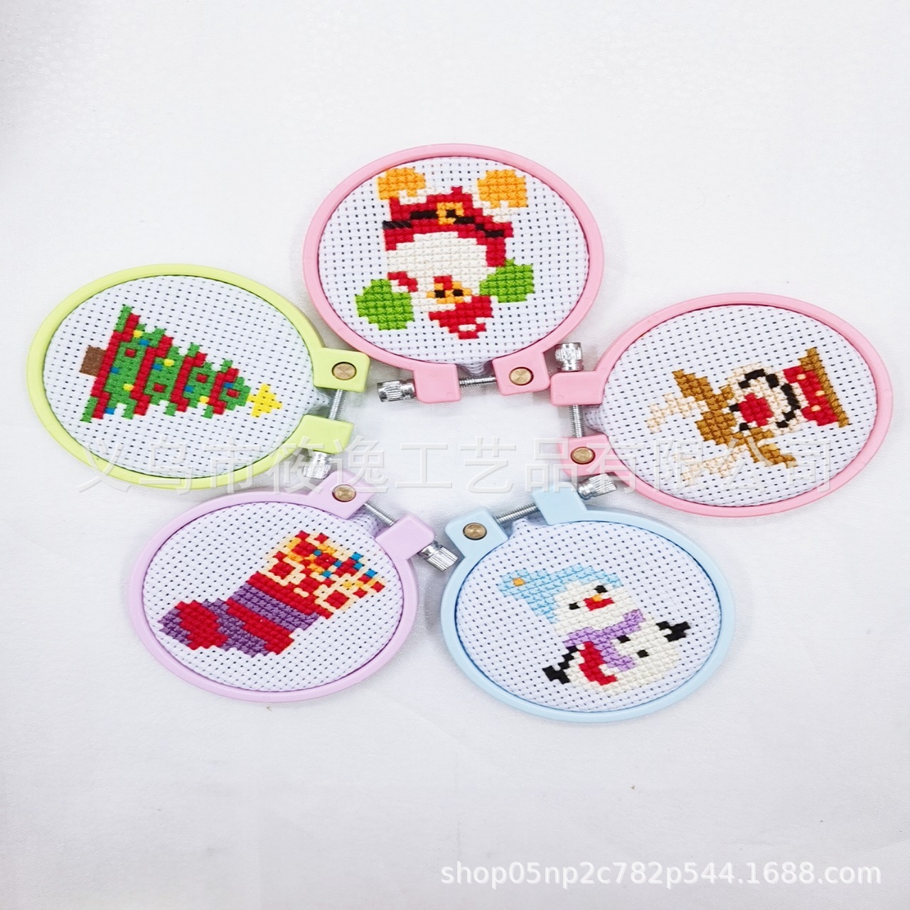 diy Christmas children cross stitch embroidery material bag keychain backpack buckle children handmade embroidery material bag