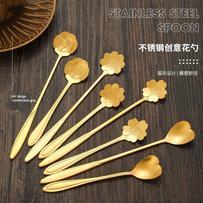 Ложка из нержавеющей стали, с длинной ручкой, с цветком сакуры, золотая, для еды на вынос, одноразовая ложка для десертов с упаковкой