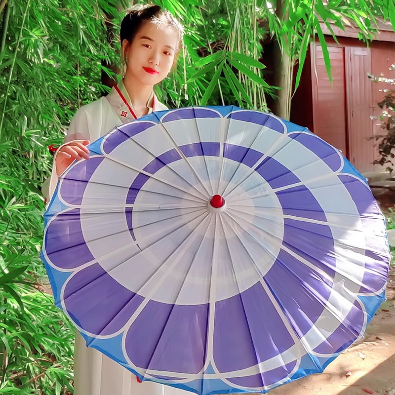 Oil-Paper Umbrella with Traditional Style, Waterproof, Suitable for Cheongsam Shows, Dance Performances, Classical Scenic Spots, Ceiling Decoration, and Hanfu Umbrella with National Trend Elements