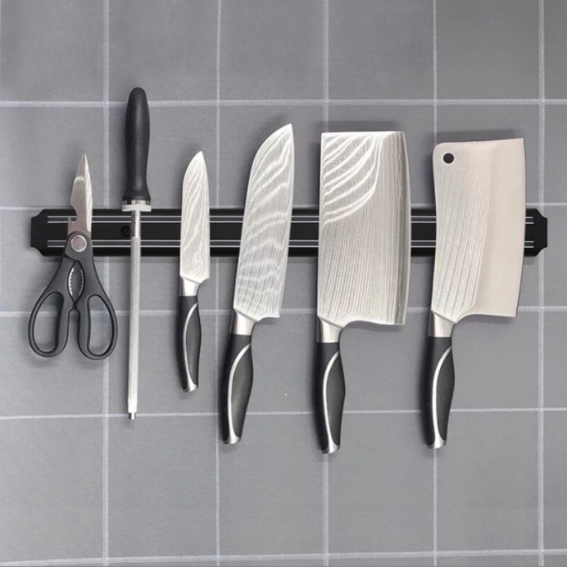 In stock supply plastic galvanized magnetic strip knife holder galvanized plastic knife holder with magnetic strip kitchen storage rack