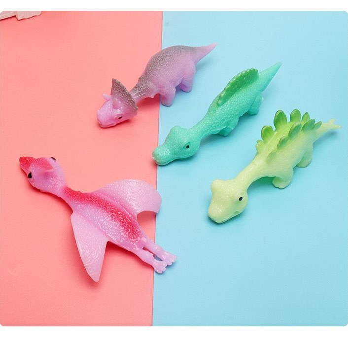 Catapult dinosaur fun toy finger Dart launch small dinosaur decompression soft glue cross-border new exotic supply wholesale