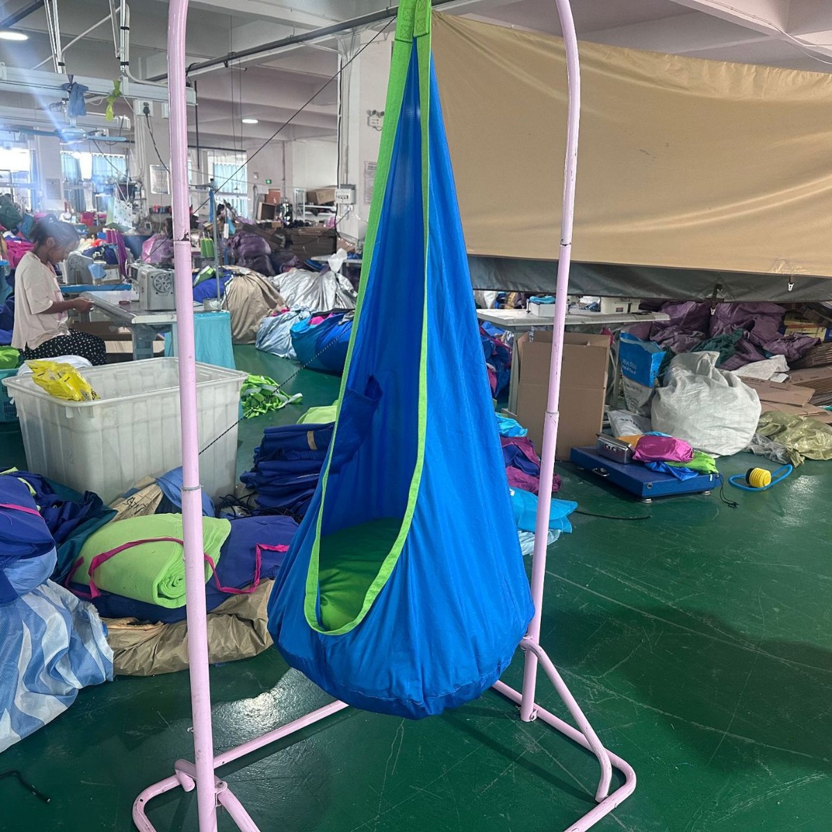 Children's Hanging Chair Indoor and Outdoor Children's Swing Inflatable Cushion Nylon Cotton Bag Swing Hanging Chair Hammock Luminous Swing