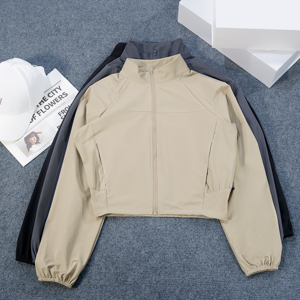 Куртка для йоги американского спорта с защитой от ветра, стоячим воротником, защитой от солнца, дышащая, для активного отдыха, быстросохнущая, с короткой молнией, женская фитнес